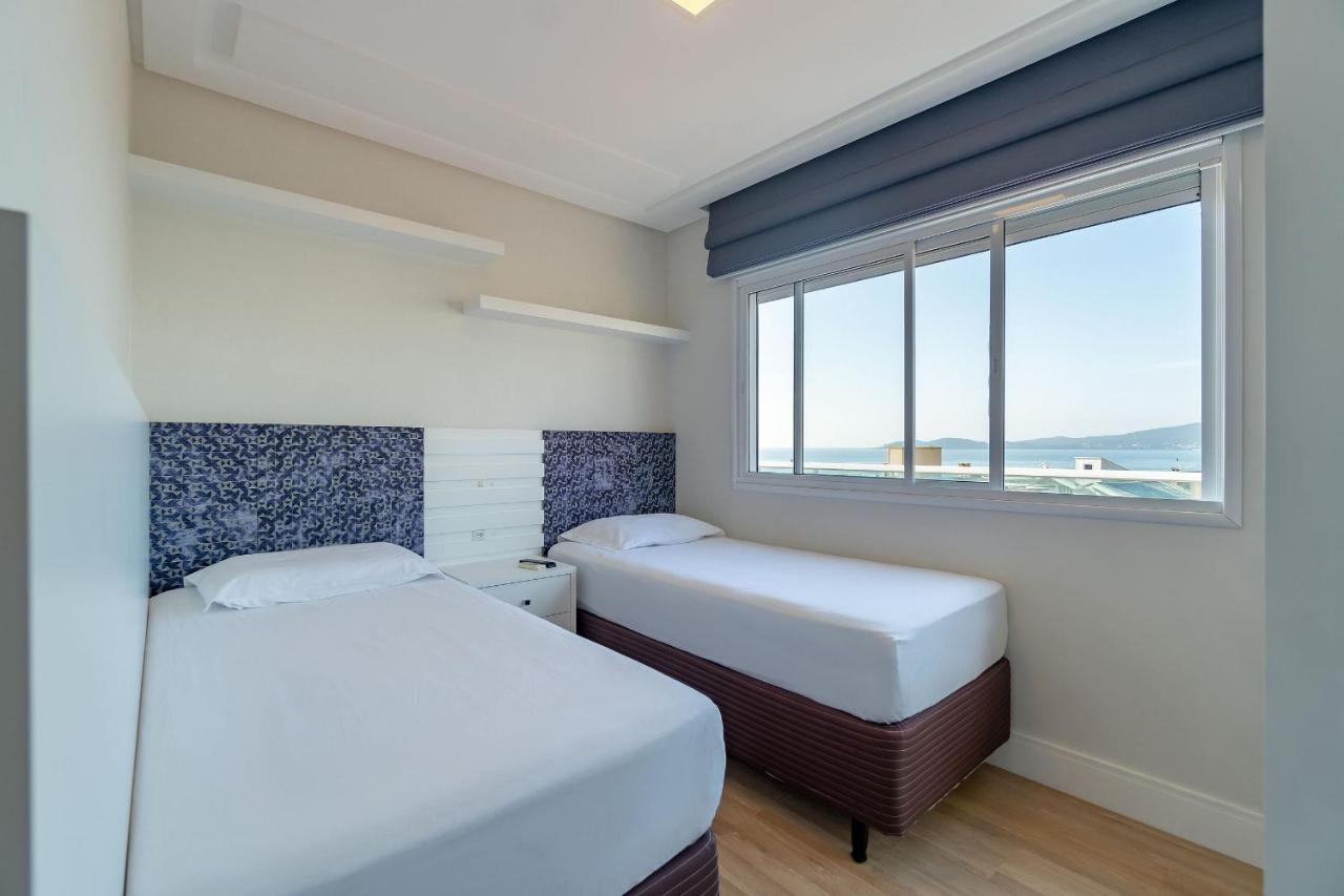 Varandas Do Atlantico - Fabuloso Apartamento Com Vista Mar บอมบินญัส ภายนอก รูปภาพ