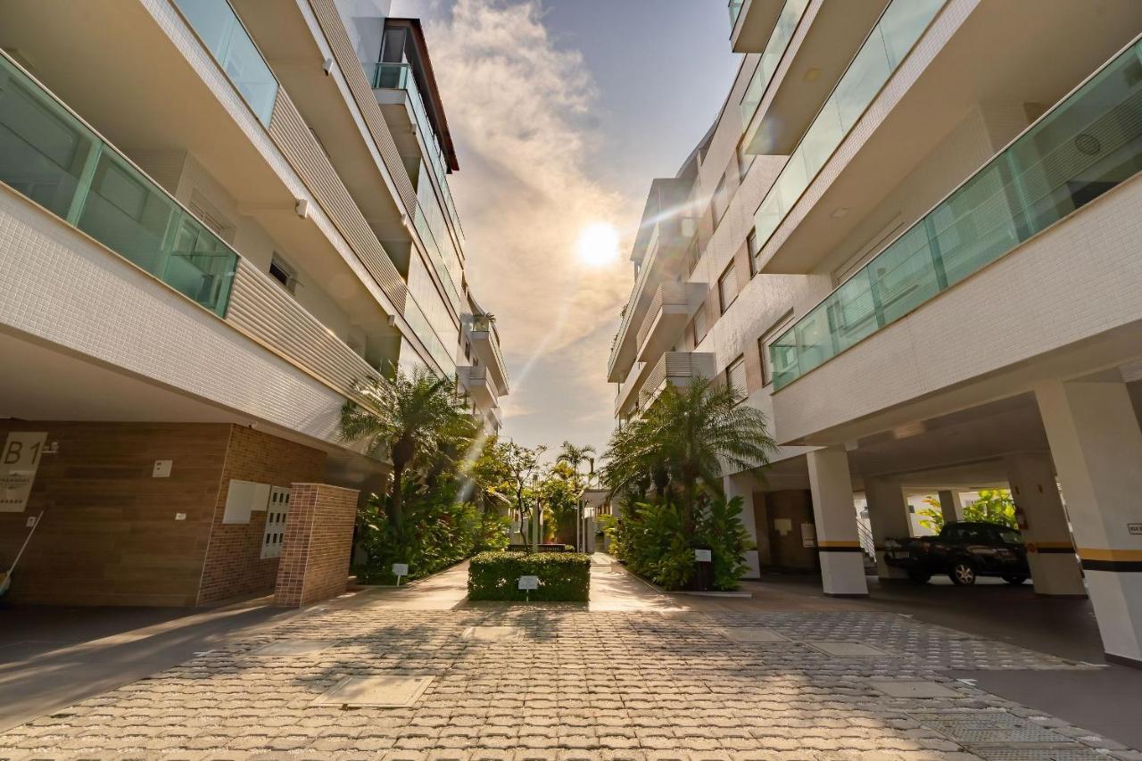 Varandas Do Atlantico - Fabuloso Apartamento Com Vista Mar บอมบินญัส ภายนอก รูปภาพ